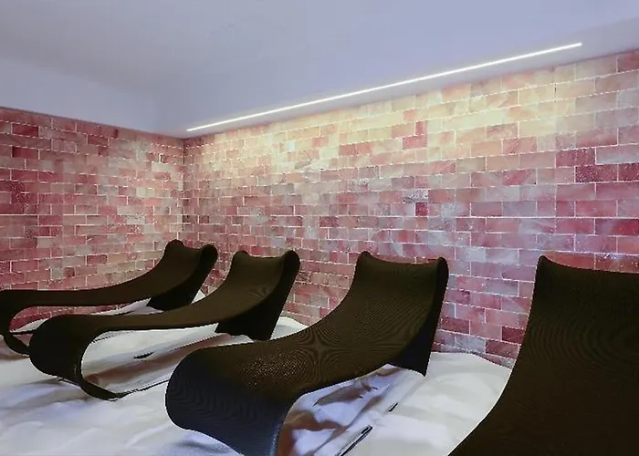 Отель Seven Park - Adults Only 4*